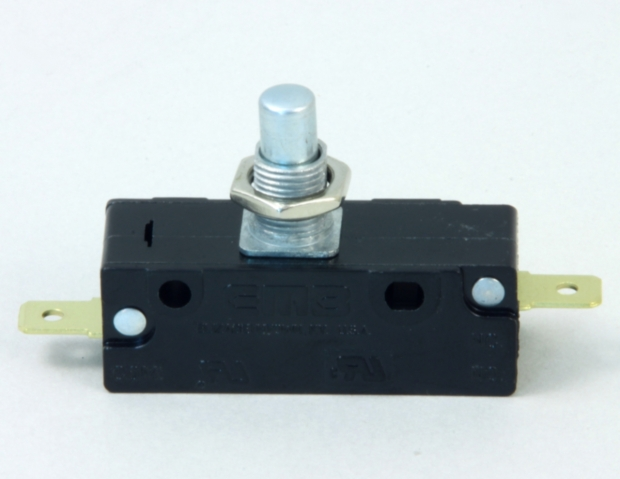 56026903: Advance Aftermarket Switch