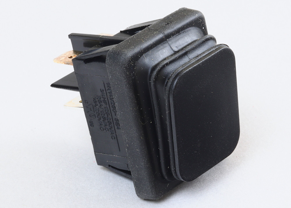 56265549: Advance Aftermarket Switch