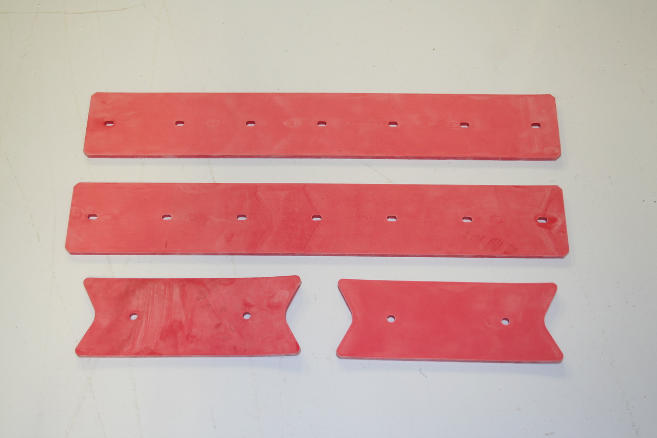 56305697: Advance Aftermarket Squeegee Kit