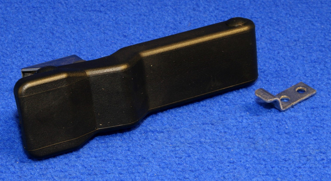 56462746: Advance Aftermarket Latch