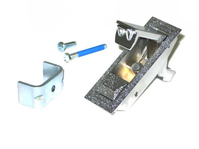 56493272: Advance Aftermarket Latch