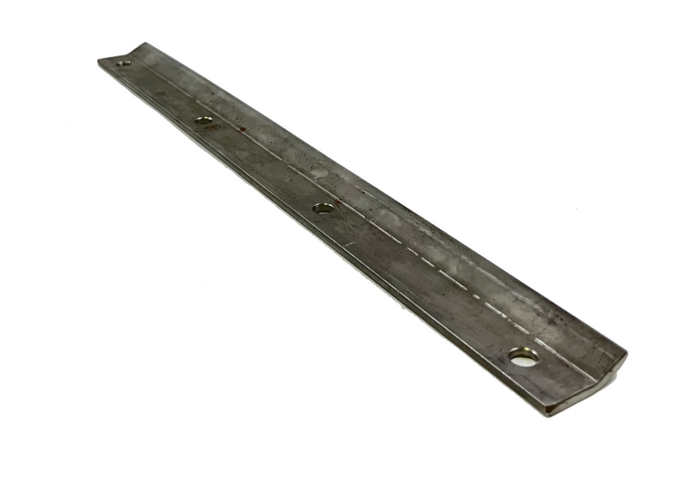 77900056: American Lincoln Aftermarket Door Flap Strap