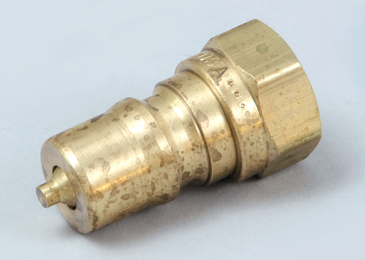 E8563800: Betco Aftermarket Quick Disconnect Plug 1/4 Npt