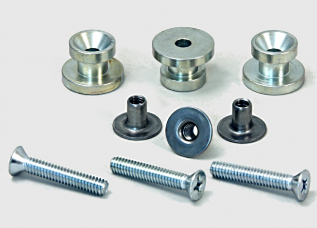 56365777: Kent Aftermarket Brush Lugs, Set Of 3