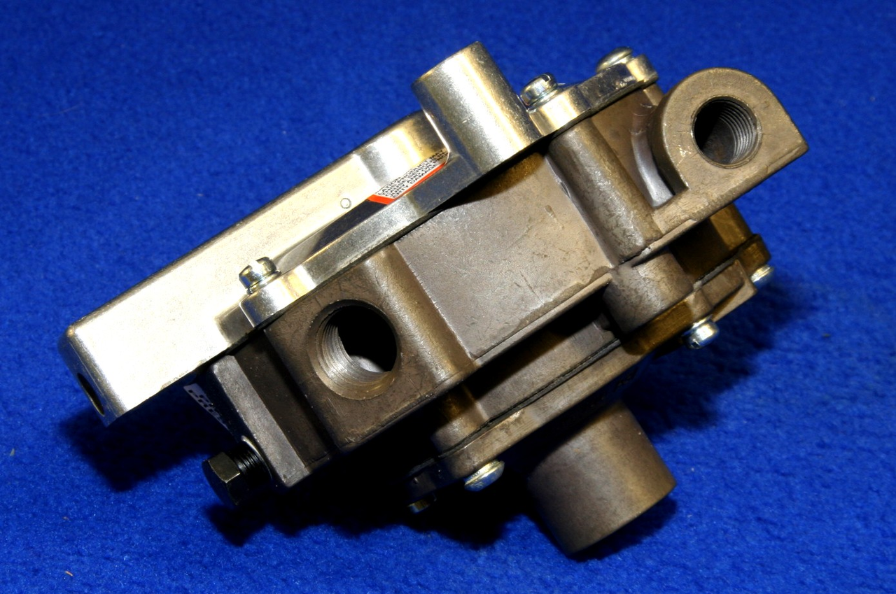 6190441: National Super Service Aftermarket Regulator