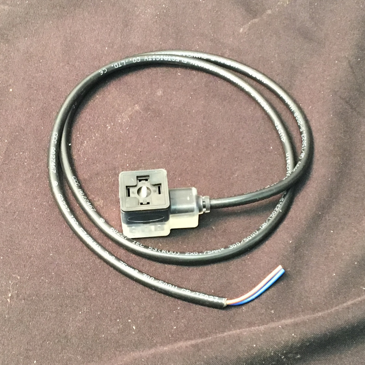 900-3931-76: BANDIT 1 METER ELEC. CABLE WITH HERSHMAN CONNECTOR