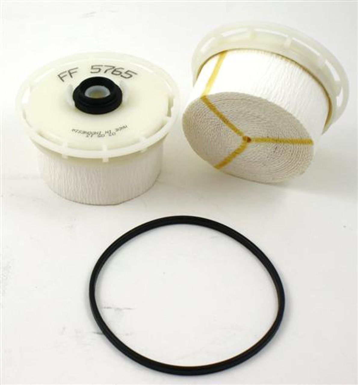 FF5765: Fleetguard Fuel Filter