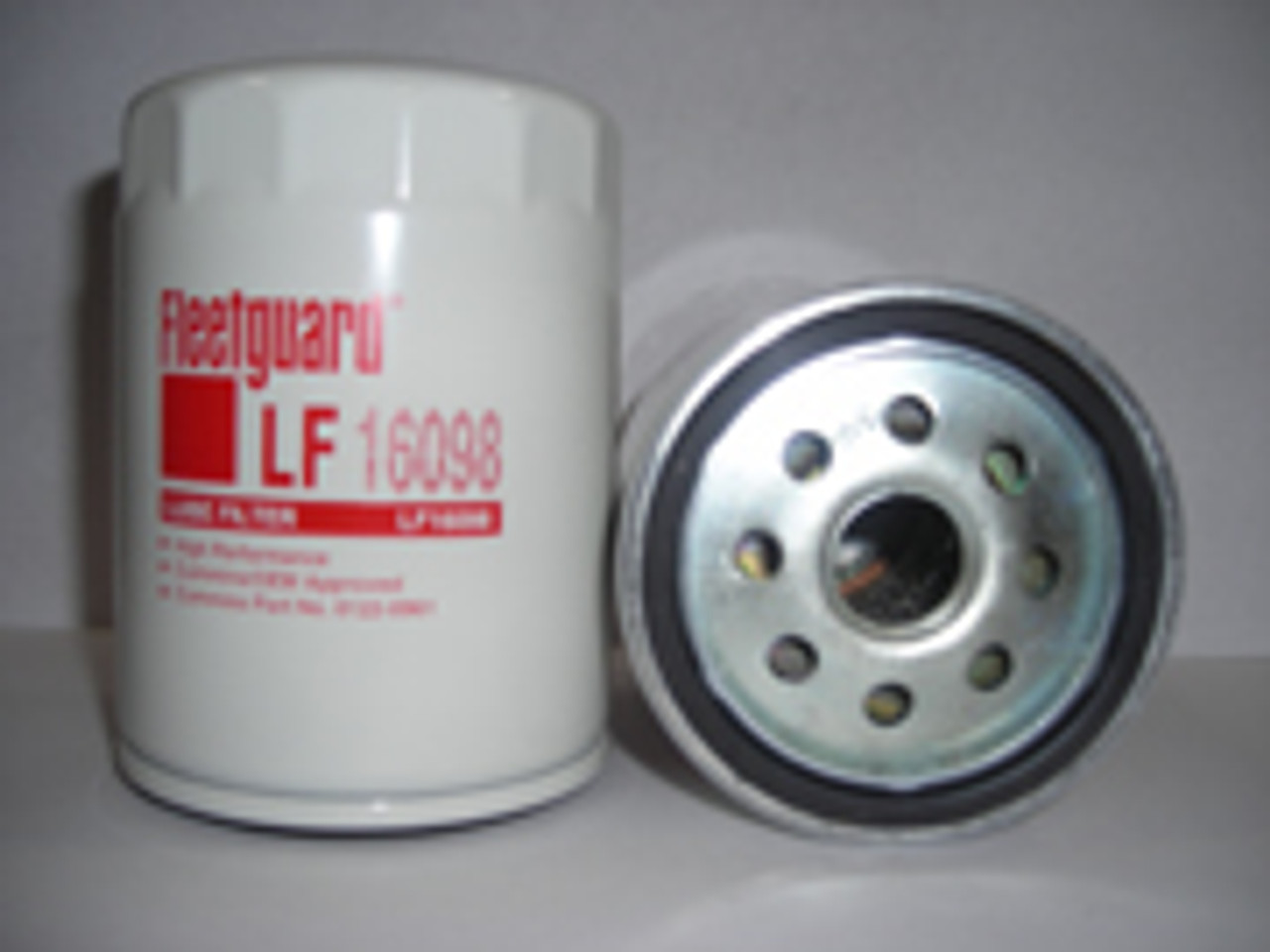 LF16098: Fleetguard Full-Flow Spin-On Oil Filter