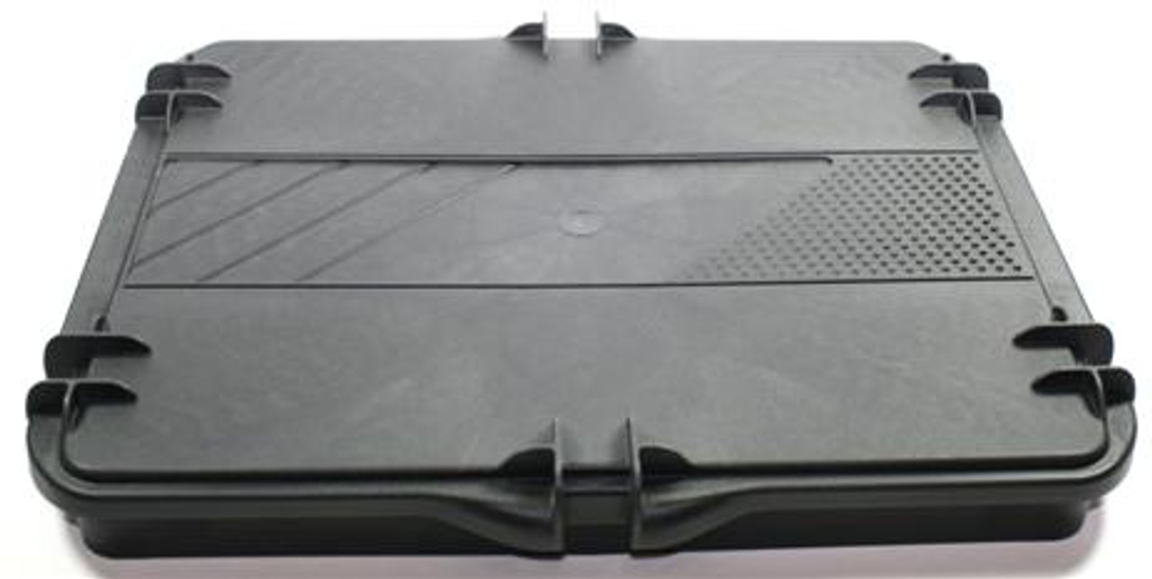 SP1013: Fleetguard Air Cleaner Cover