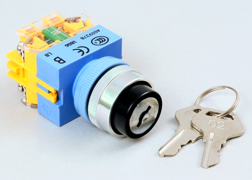 VF82153: Kent Aftermarket Kit Key Switch