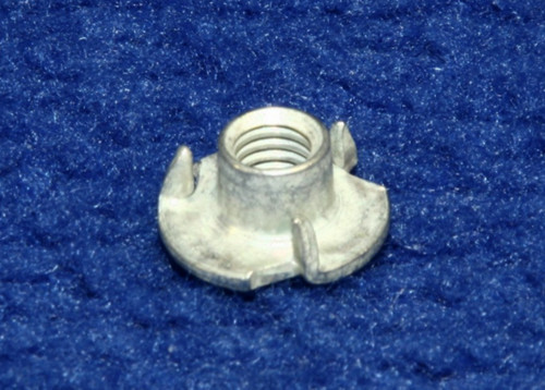 82004A: Viper Industrial Products Aftermarket Nut Tee 10-32 Pltd 82004A: Viper Industrial Products Aftermarket Nut Tee 10-32 Pltd