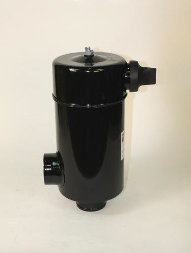 AH19065: Fleetguard Air Filter Housing