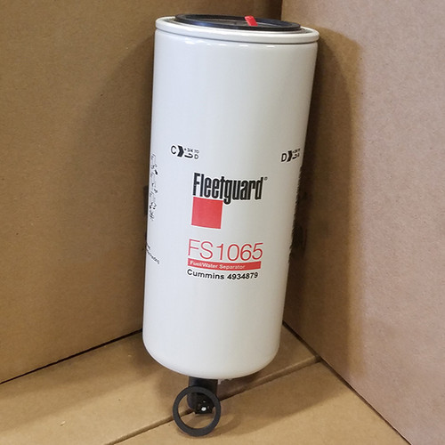 FS1065: Fleetguard Fuel/Water Separator