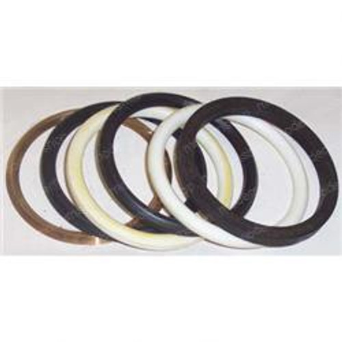 1831026: Aftermarket Clark Forklift Packing