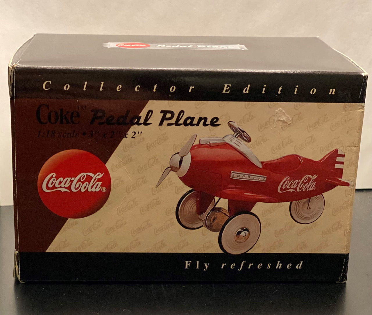 Coca Cola Vintage Red Pedal Plane Collector Edition 1:18