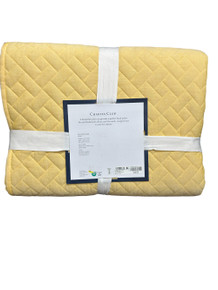 King Yellow Charter Club Reversible Chambray Quilt ( M Bay 1-A) King Yellow Charter Club Reversible Chambray Quilt ( M Bay 1-A)