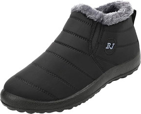 BJ Black Plush-Lined Unisex Ankle Winter Snow Boots – Size 44 EU | Size 10.5-11 (Case)