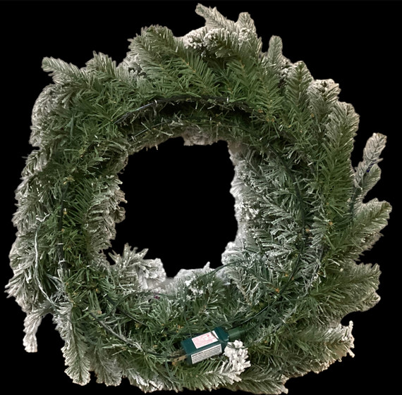 Snowy Holiday Wreath with Lights