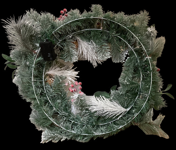 Decorated Holiday Wreath With Lights
