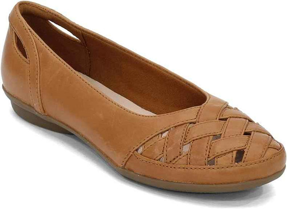 Clarks Women's Gracelin Maze Loafer Flat Size 8W (SRack-3)