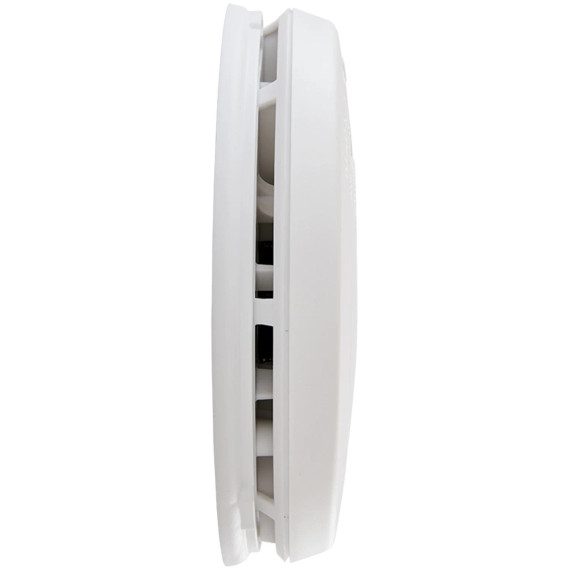 First Alert Smoke and Carbon Monxide Alarm (Bay 30-B)