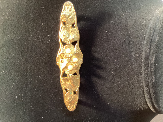 Signed Miriam Haskell Long Bar Floral Brooch (GBay 1-D)