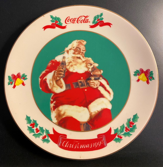 Coca Cola Vintage Santa Collector's Plate (BK-3)