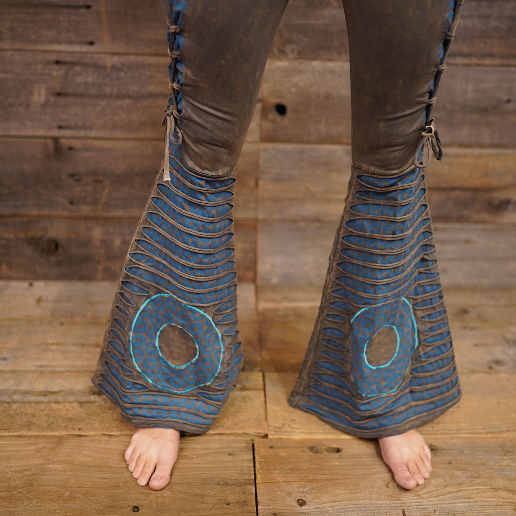 DIVIDED SKIES PANTS Stonewash Cotton Lycra Donut Print Razor Cut Booty Pants w/Front Pockets, Braids & Donut Applique'