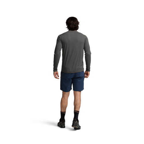 {"colorName":"Shadow","colorCode":"SH","number":"03","isModel":false}