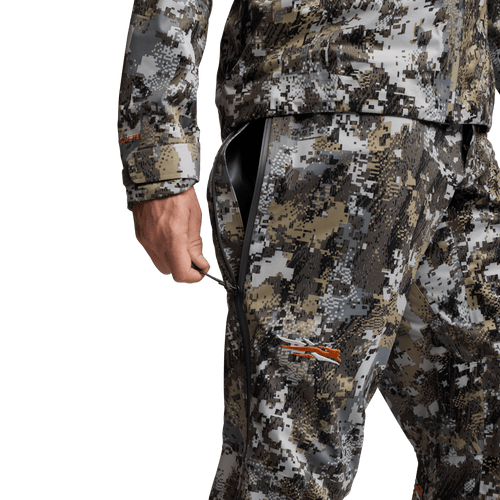 {"colorName":"Optifade Elevated II","colorCode":"EV","number":"06","isModel":false}