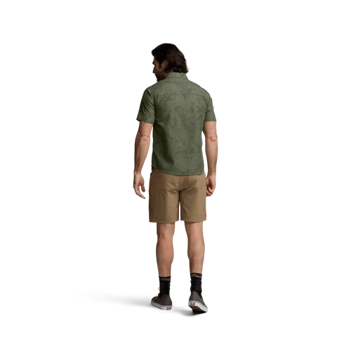 {"colorName":"Olive Green Camo","colorCode":"OVP","number":"04","isModel":false}