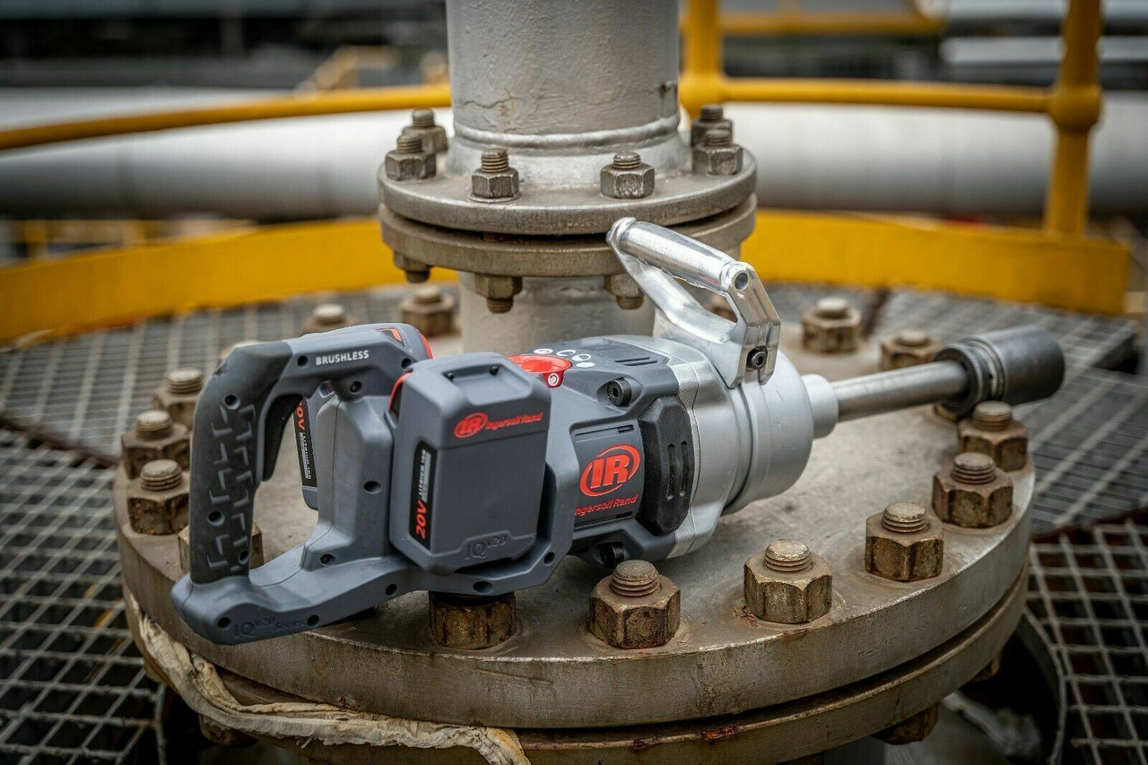 Ingersoll Rand W9691-K4E 20V High Torque Cordless Impact Wrench Kit |
