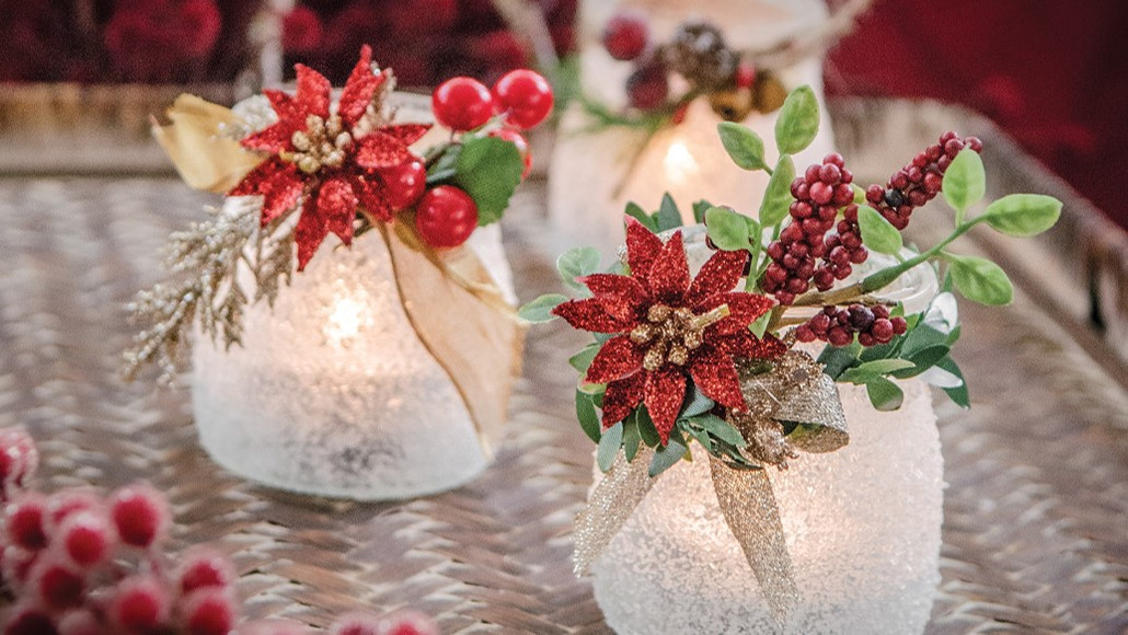 Deck the Halls: DIY Christmas Decorations for Your Home