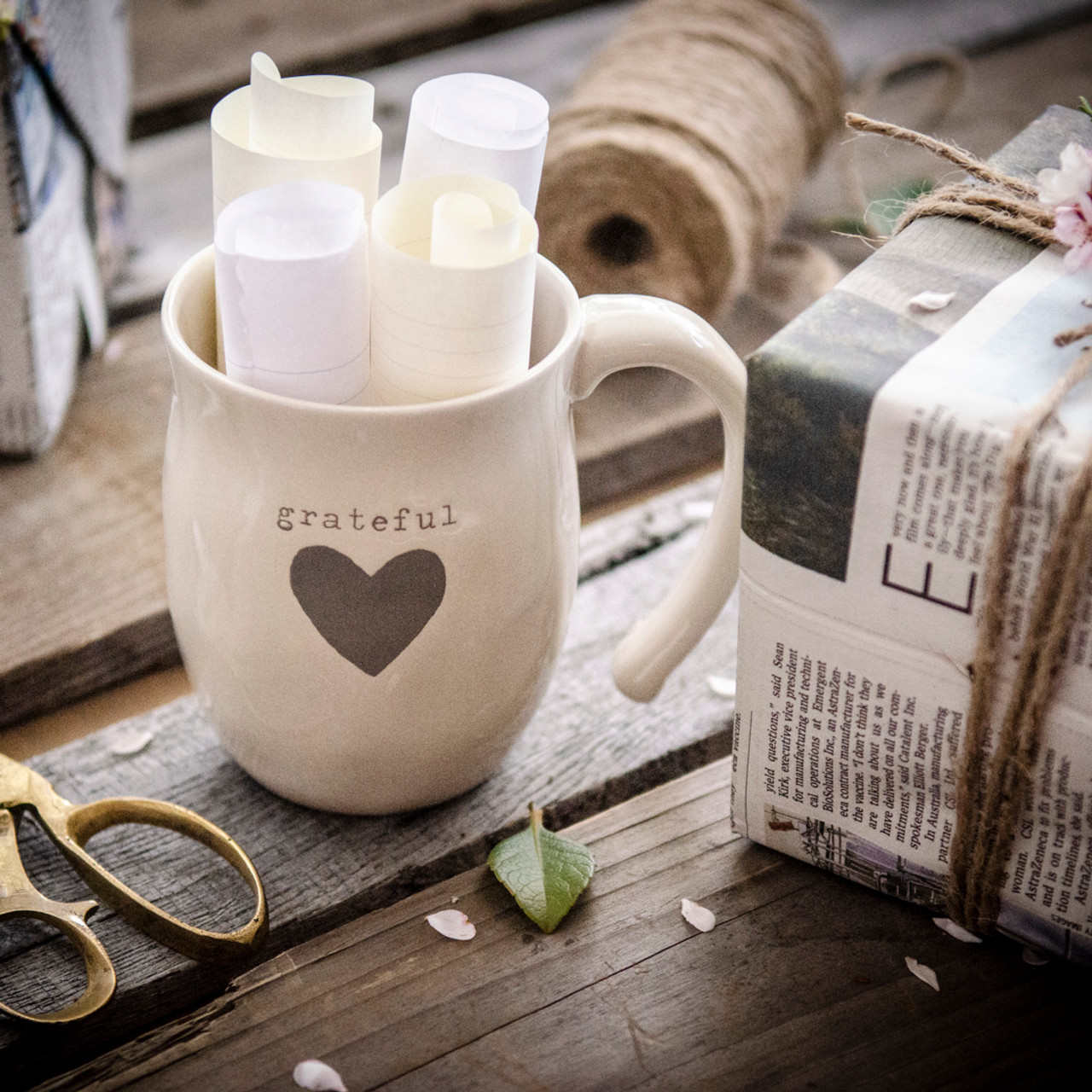 Give Mom the Gift of a Cup of Coffee That Stays Warm for Hours with This  Editor-Loved Mug