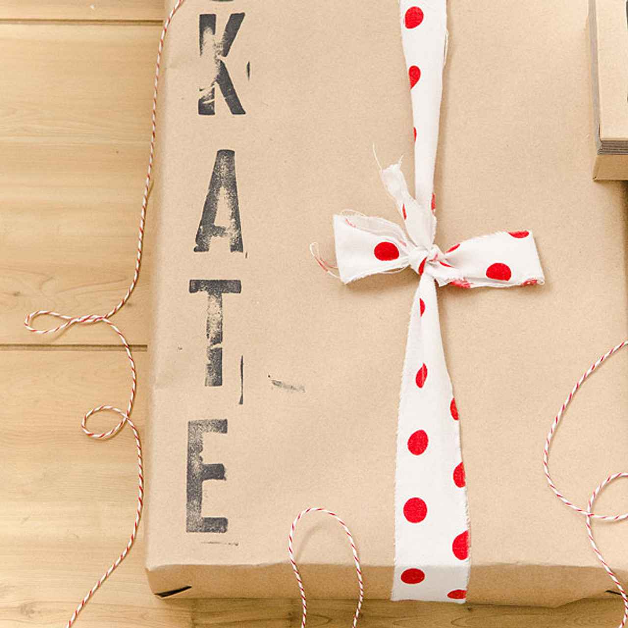 16 of the Most Creative Gift Wrapping Ideas - C.R.A.F.T.