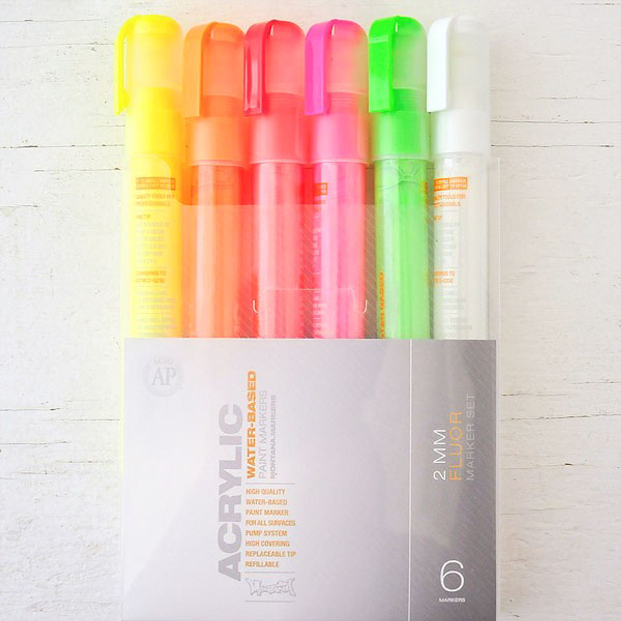 Montana Acrylic Marker 2mm - Fluor