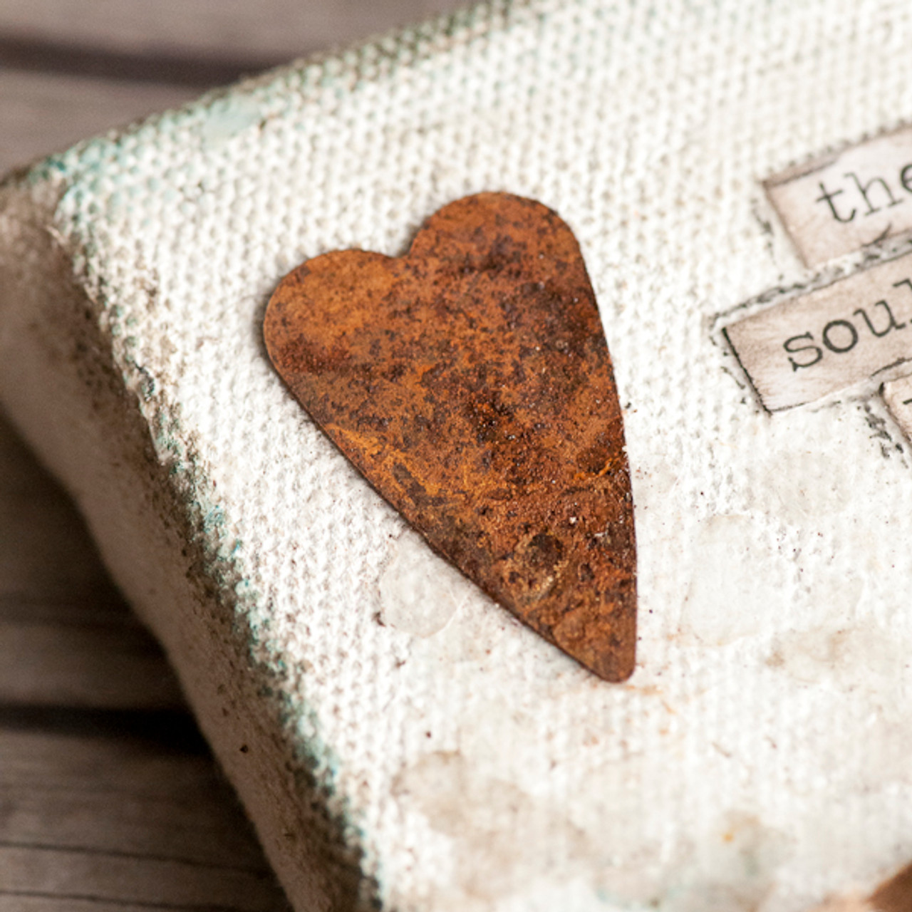 DIY Mini Wooden Heart Canvas