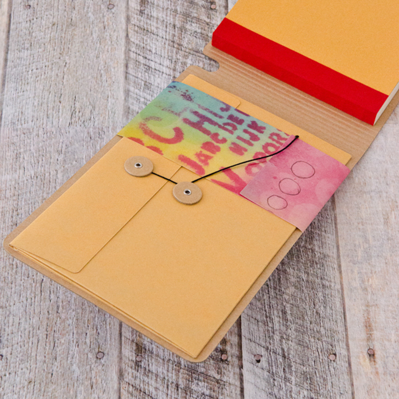 Ranger Dylusions Creative Flip Journals