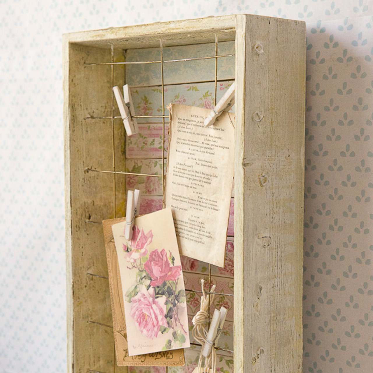 Tips On Making An Elegant Linen Paper Scrapbook