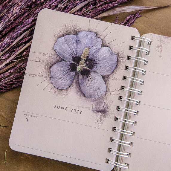 2021 - 2022 Orchid Lace On-the-Go Weekly Planner