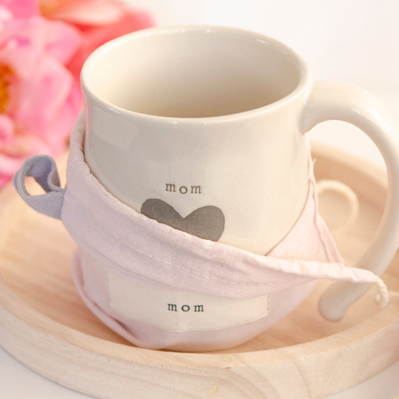 Mom Heart Mug