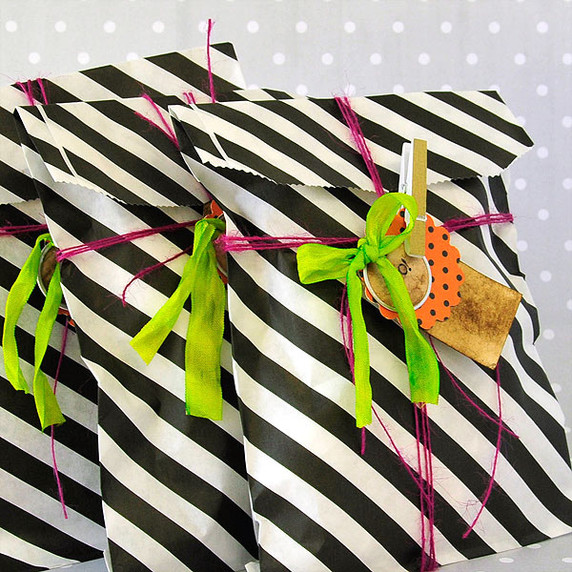 Halloween Party Favor Bags Project