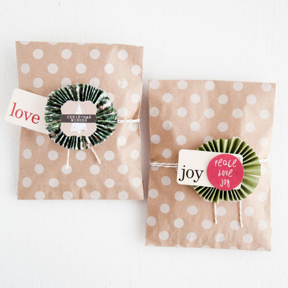 Pretty Holiday Packaging using Paper Rosettes Project