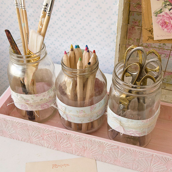 Shabby Chic Desk Décor Part 2: Desktop Storage with Mason Jars