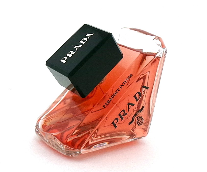 Prada Paradoxe INTENSE REFILLABLE . New EDP