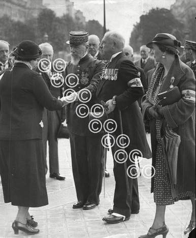 George Gouraud 30591024-General Gouraud L and Brigadier General Ross in Paris at the ...