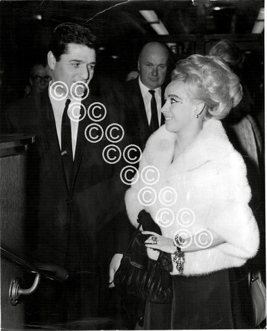 Ronnie Rena Knight 35837675-Barbara Windsor, actress with her husband, Ronnie Knight, 1966 ...