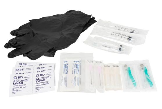 COMPACT SYRINGE KIT