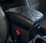 Tire Tread Armpad for 2018+ Jeep Wrangler JL 
©2013-2023 Boomerang Enterprises, Inc. All Rights Reserved