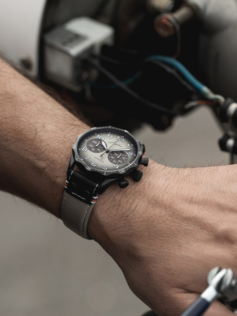 JUNGHANS Master Meister Pilot Automatic Chronoscope DESERT 27